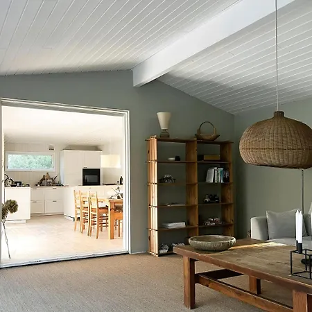 Peaceful Close To At Reerso Feriehus Store Fuglede